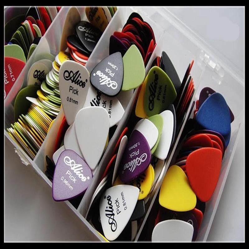 100x Electric Acoustic Guitar Picks Matte Plectrums(Assorted thickness & colors) Malaysia