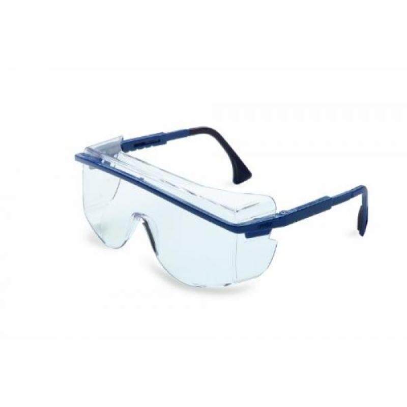 Buy Uvex S2500C Astrospec OTG 3001 Safety Eyewear, Black Frame, Clear UV Extreme Anti-Fog Lens Malaysia