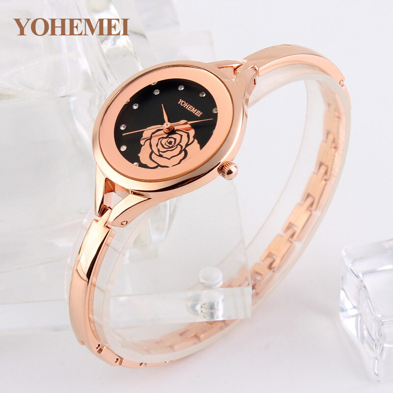 Hot strip ladies fashion watches fashion temperament all-match waterproof Damen quartz watch factory wholesale Malaysia