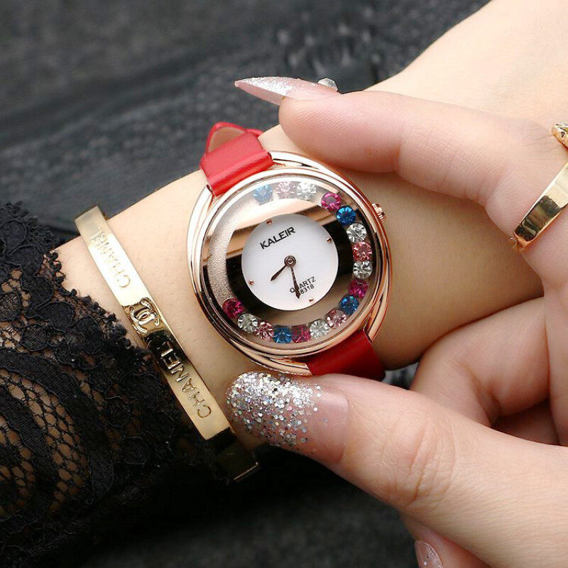 Our simple fashion color diamond watch waterproof leather retro watch small fresh all-match fashion table Malaysia