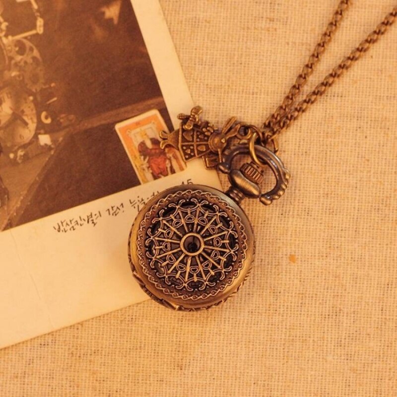 uiuinon Spider Web Pocket Watch Antique Quartz Unisex Alloy
PendantRetro Chain Best Gift For Men Women Unisex (bronze) Malaysia